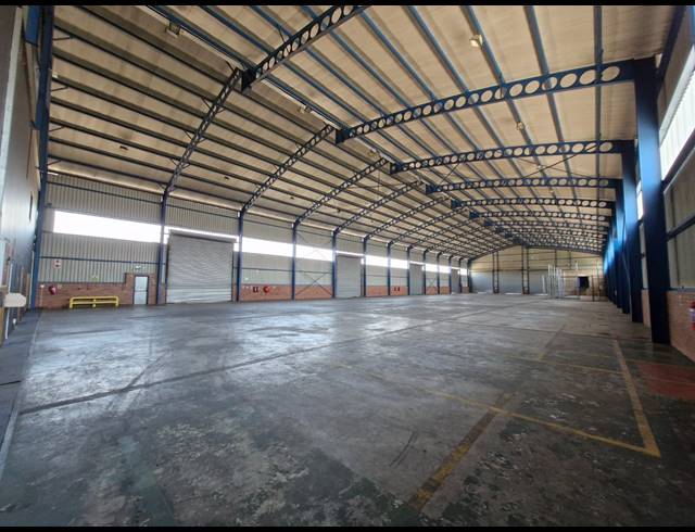 2,315M² WAREHOUSE TO LET IN GERMISTON INDUSTRIAL